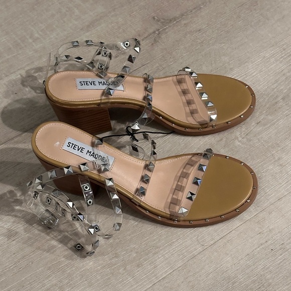 Steve Madden Sandal Block Heels - Picture 5 of 11